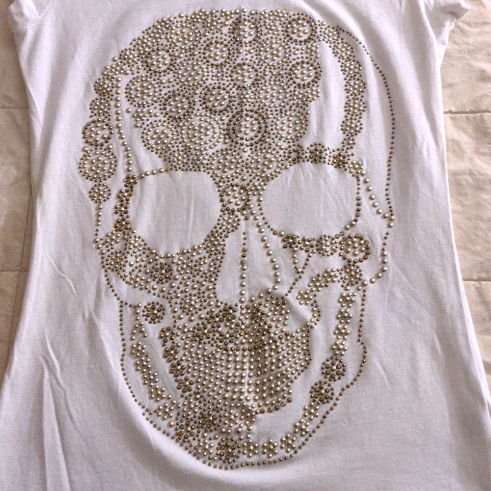 Luo Cheng Women's Tee - Picture 4 of 6